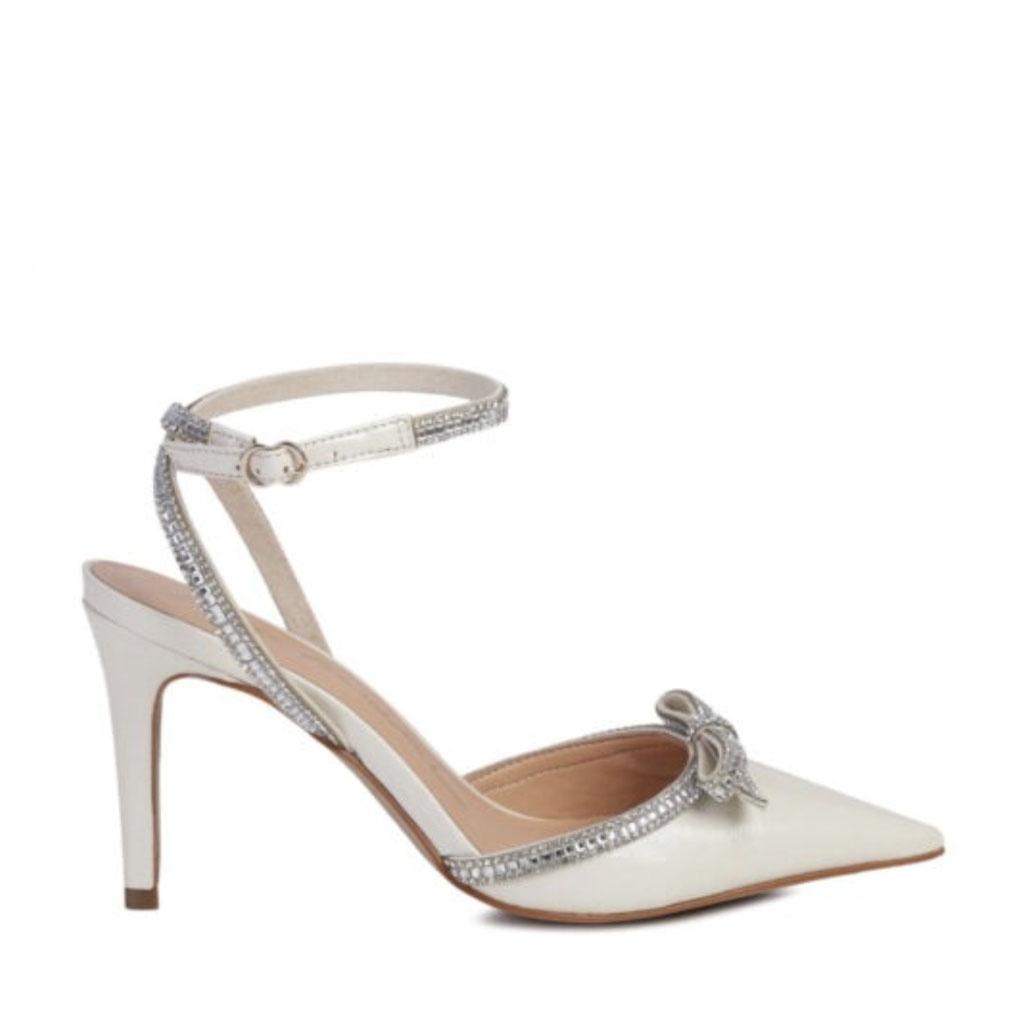 LUIZA BARCELOS 11700105