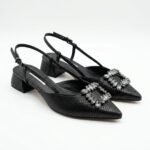 Shoes_on_white_background_202607271327.jpeg